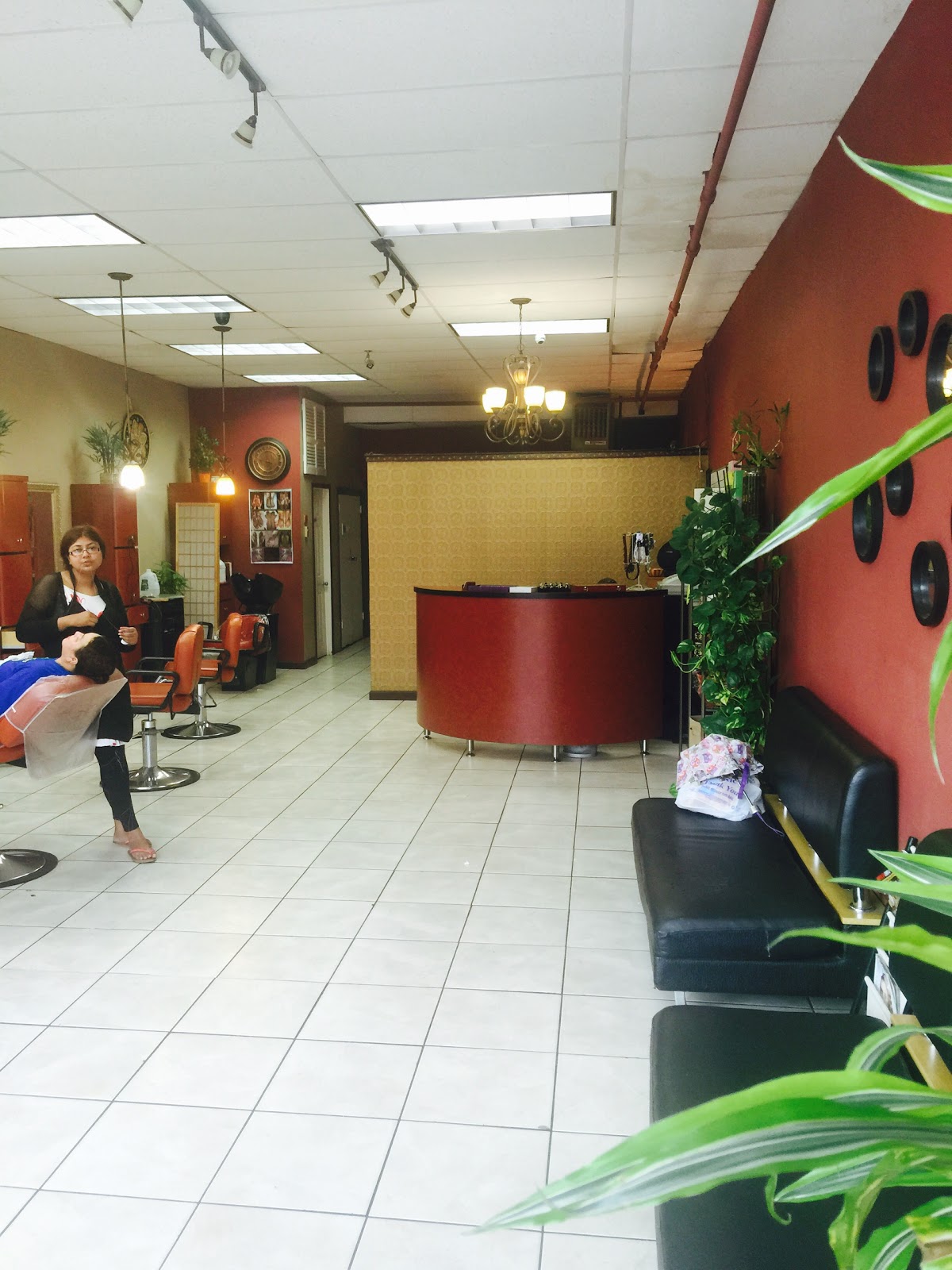 Photo of Roop Threading Salon & Spa in West Hempstead City, New York, United States - 8 Picture of Point of interest, Establishment, Beauty salon