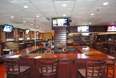 Photo of Redd's in Carlstadt City, New Jersey, United States - 9 Picture of Restaurant, Food, Point of interest, Establishment, Bar