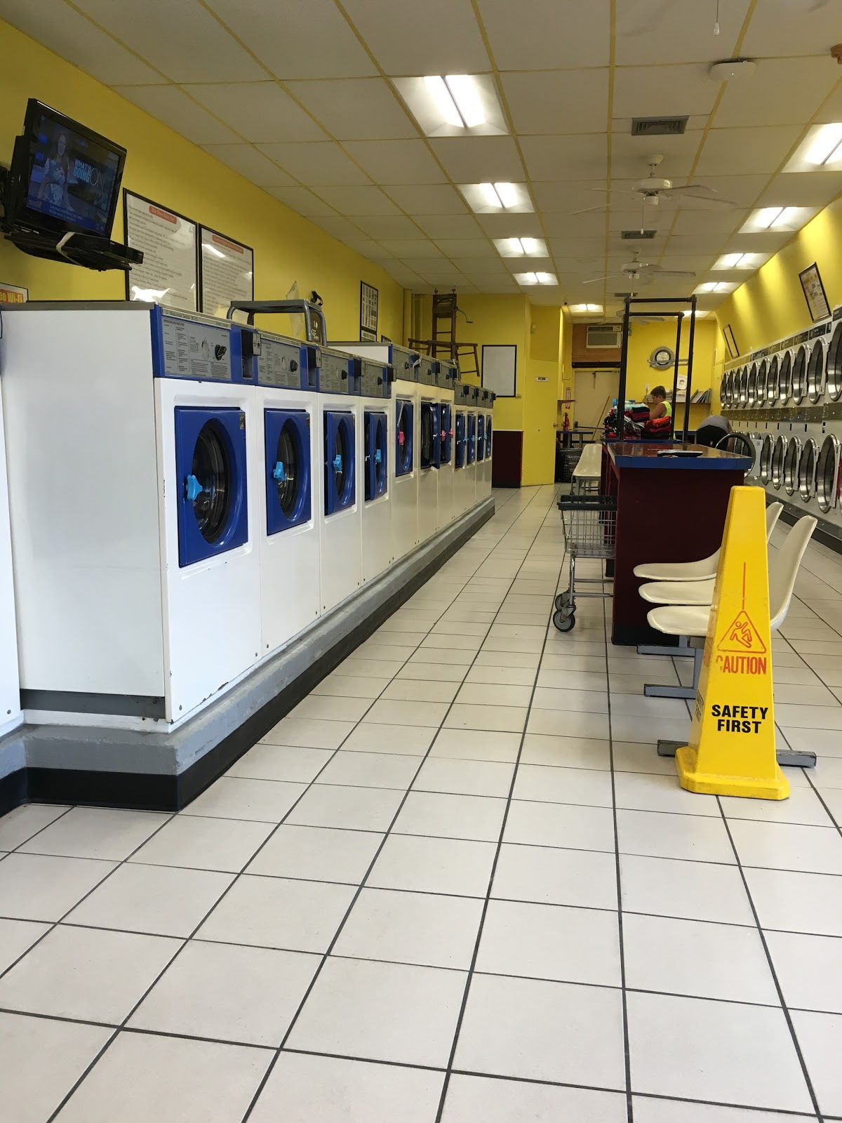 Photo of Xtreme Service Laundry in Lynbrook City, New York, United States - 1 Picture of Point of interest, Establishment, Laundry