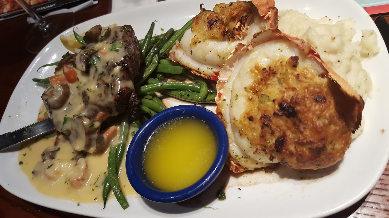 Photo of Red Lobster in Valley Stream City, New York, United States - 1 Picture of Restaurant, Food, Point of interest, Establishment, Meal takeaway