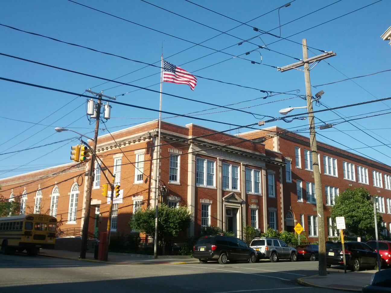 Photo of Daniel Webster No. 2 Elementary School in Weehawken City, New Jersey, United States - 1 Picture of Point of interest, Establishment, School