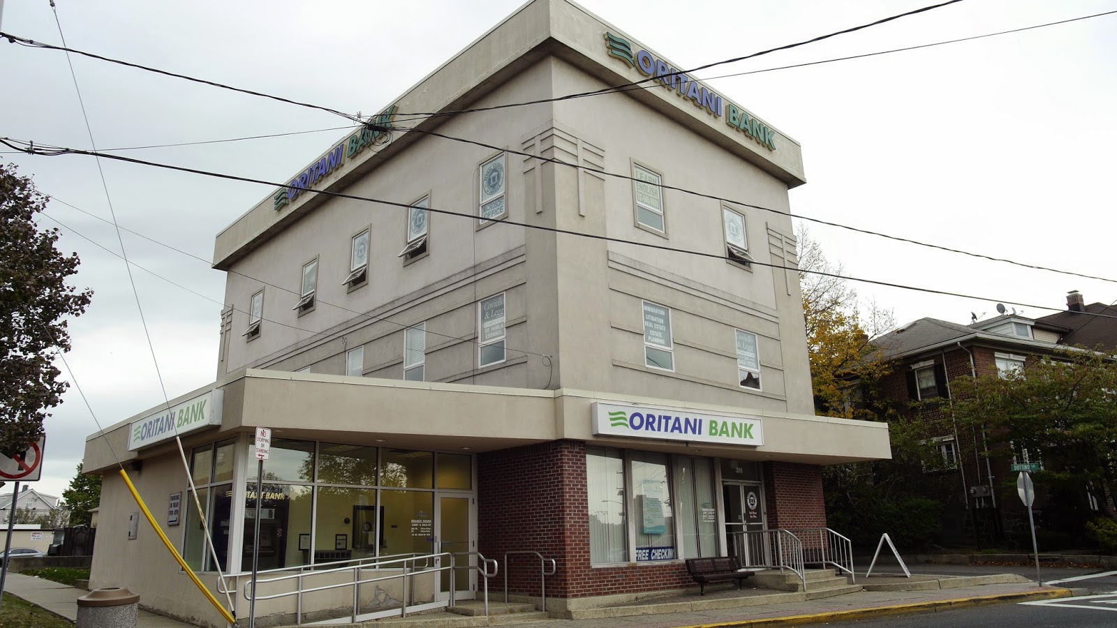 Photo of Oritani Bank in Fairview City, New Jersey, United States - 1 Picture of Point of interest, Establishment, Finance, Atm, Bank
