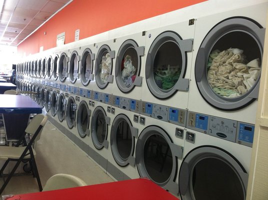 Photo of Colony Laundromat in Jersey City, New Jersey, United States - 4 Picture of Point of interest, Establishment, Laundry