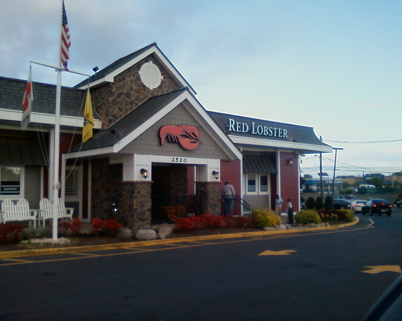 Photo of Red Lobster in Union City, New Jersey, United States - 1 Picture of Restaurant, Food, Point of interest, Establishment, Meal takeaway
