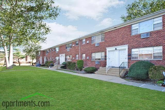 Photo of Lexington Village Apartments in Clark City, New Jersey, United States - 1 Picture of Point of interest, Establishment, Real estate agency