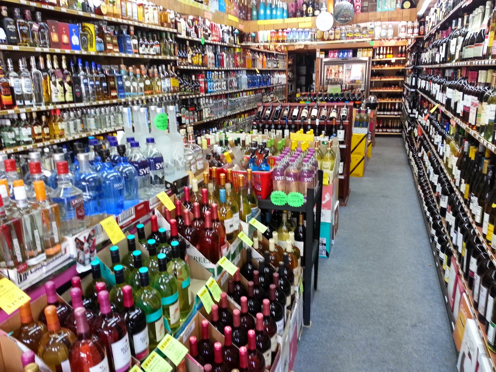 Photo of New Rochelle Wines in New Rochelle City, New York, United States - 4 Picture of Point of interest, Establishment, Store, Liquor store