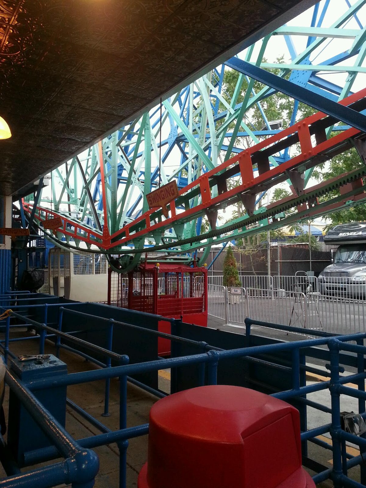 Photo of Deno's Wonder Wheel Amusement Park in Brooklyn City, New York, United States - 6 Picture of Point of interest, Establishment, Amusement park