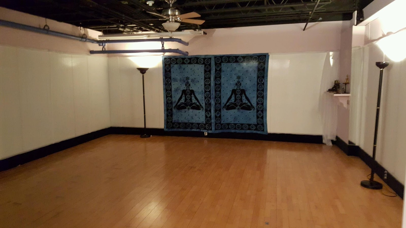 Photo of Long Island Yoga School in Great Neck City, New York, United States - 6 Picture of Point of interest, Establishment, Health, Gym