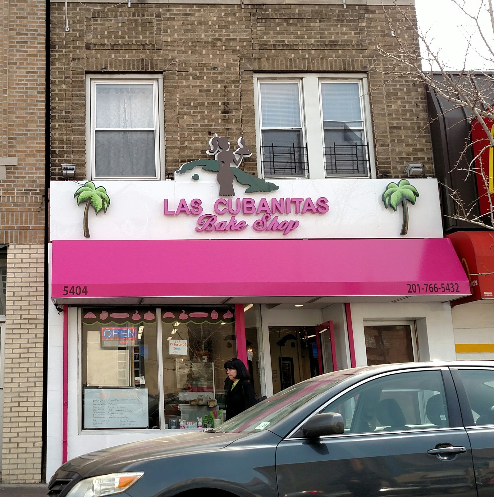 Photo of Las Cubanitas Bake Shop in West New York City, New Jersey, United States - 2 Picture of Food, Point of interest, Establishment, Store, Bakery