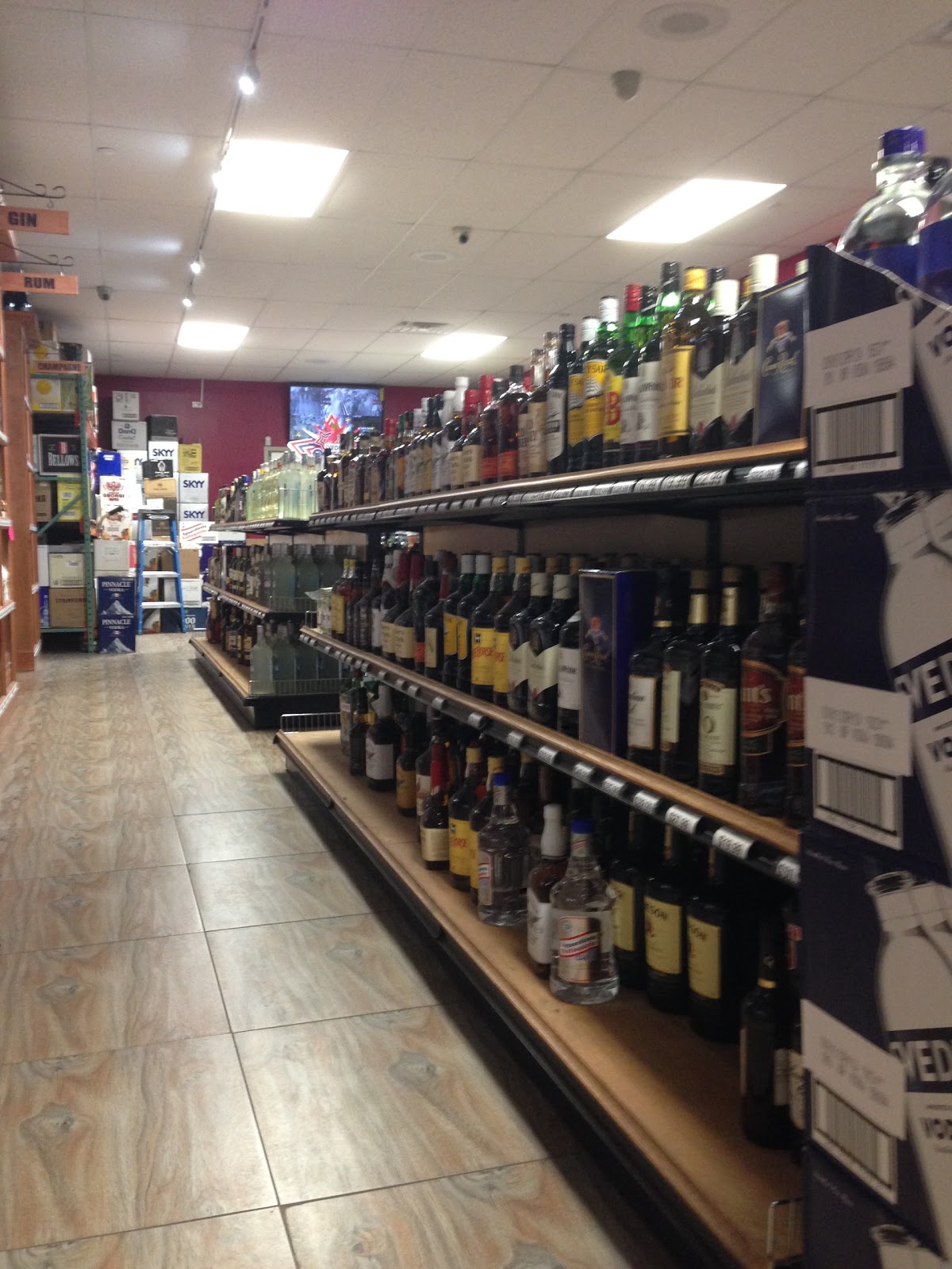 Photo of United Wine & Liquor Market Inc in Queens City, New York, United States - 5 Picture of Point of interest, Establishment, Store, Liquor store