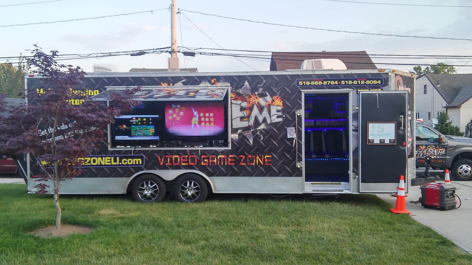 Photo of Extreme video game zone in Valley Stream City, New York, United States - 6 Picture of Food, Point of interest, Establishment