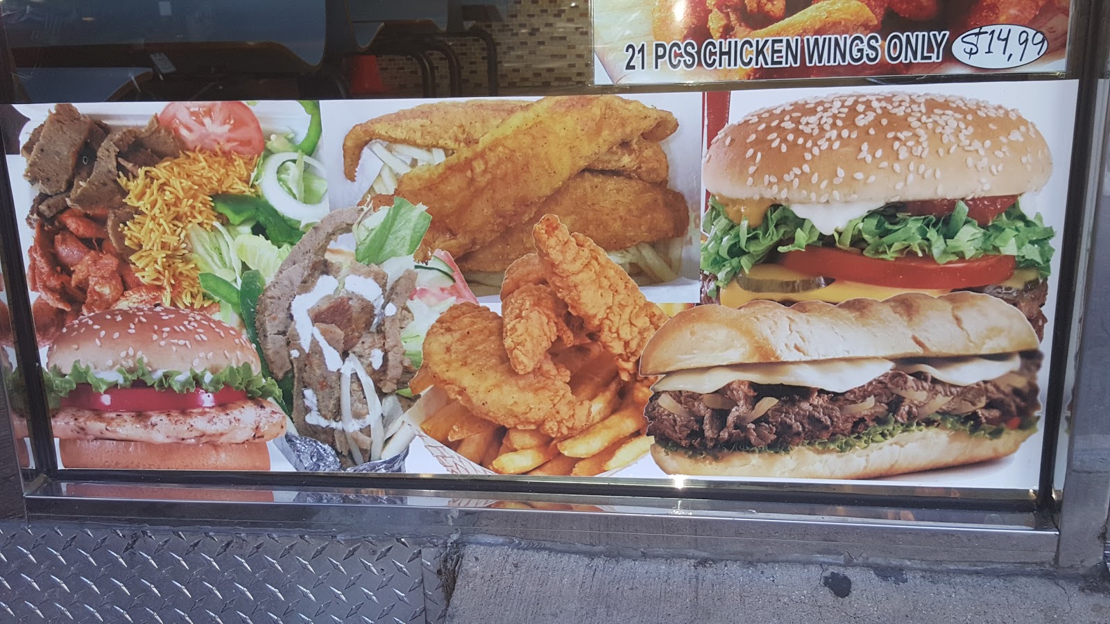 Photo of New Kennedy Chicken & Gyro in Bronx City, New York, United States - 3 Picture of Restaurant, Food, Point of interest, Establishment