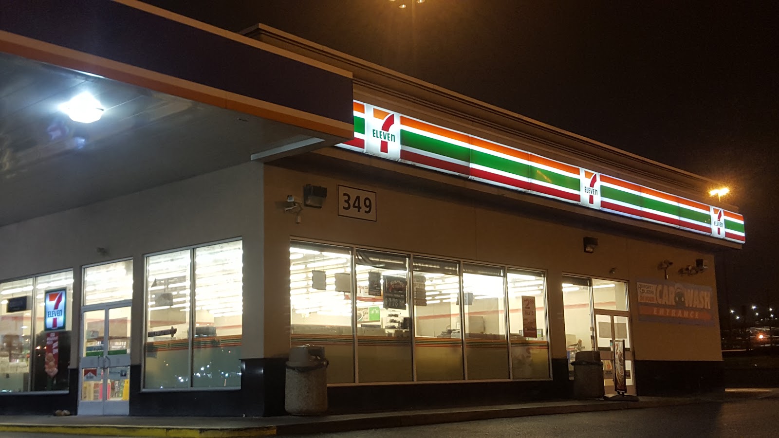 Photo of Seven Eleven in Newark City, New Jersey, United States - 2 Picture of Food, Point of interest, Establishment, Store, Convenience store