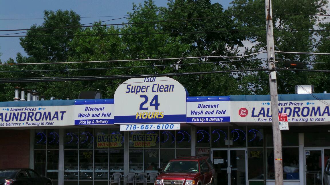 Photo of SUPERCLEAN Laundromat Drycleaner Superstore 24hrs in Richmond City, New York, United States - 3 Picture of Point of interest, Establishment, Laundry