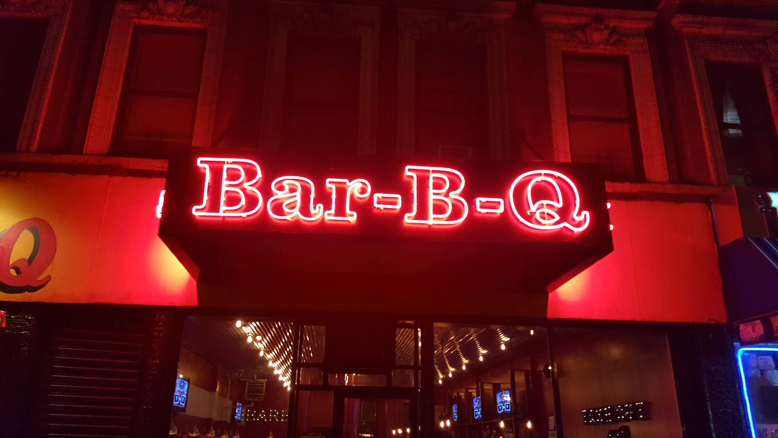 Photo of Harlem Bar-B-Q in New York City, New York, United States - 10 Picture of Restaurant, Food, Point of interest, Establishment