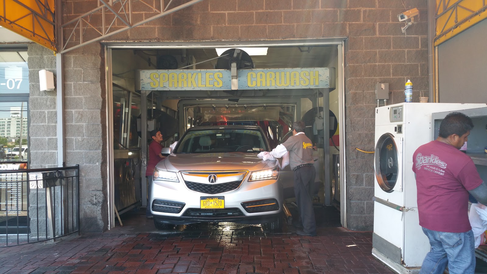 Photo of Sparkles Carwash & Quick Lube in Queens City, New York, United States - 4 Picture of Point of interest, Establishment, Car wash