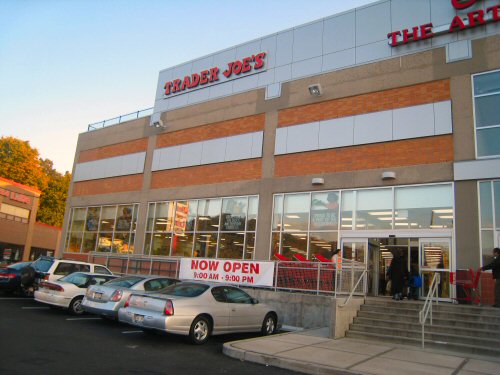 Photo of Trader Joe's in Rego Park City, New York, United States - 2 Picture of Food, Point of interest, Establishment, Store, Health, Grocery or supermarket, Florist