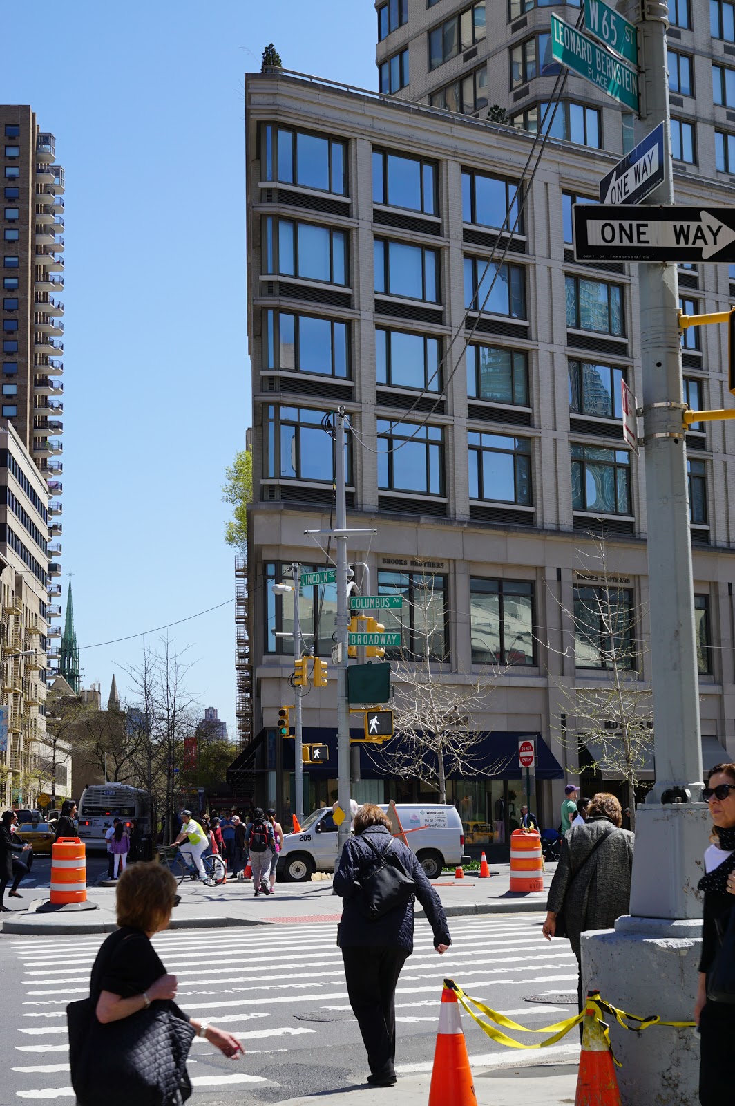 Photo of Richard Tucker Square in New York City, New York, United States - 2 Picture of Point of interest, Establishment, Park