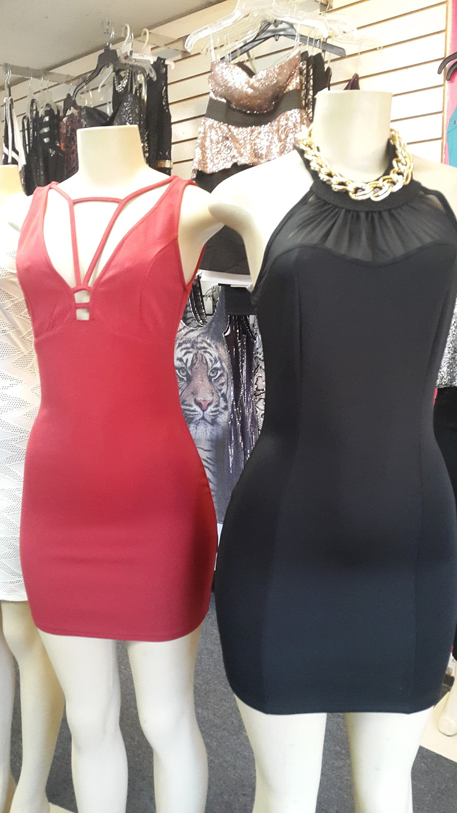 Photo of Divine Women Fashion in Passaic City, New Jersey, United States - 2 Picture of Point of interest, Establishment, Store, Clothing store