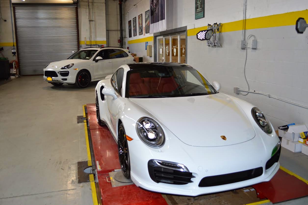 Photo of Manhattan Motorsports in Roslyn City, New York, United States - 4 Picture of Point of interest, Establishment, Car dealer, Store, Car repair