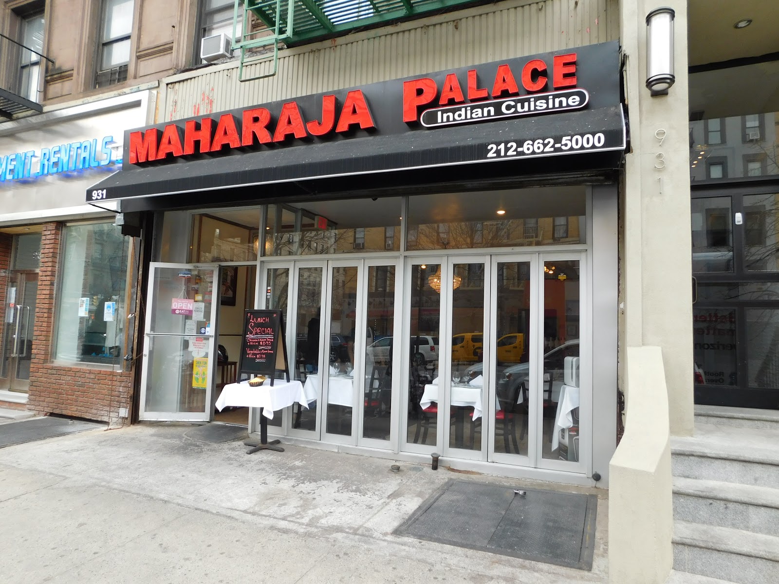 Photo of Maharaja Palace in New York City, New York, United States - 2 Picture of Restaurant, Food, Point of interest, Establishment