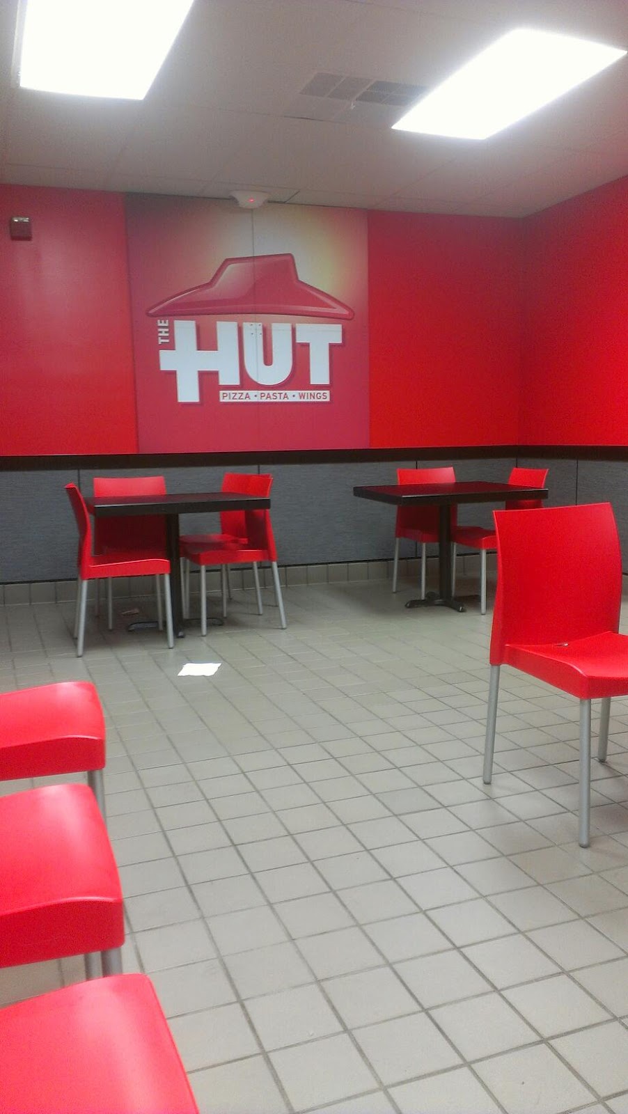 Photo of Pizza Hut in West Orange City, New Jersey, United States - 1 Picture of Restaurant, Food, Point of interest, Establishment, Meal takeaway, Meal delivery
