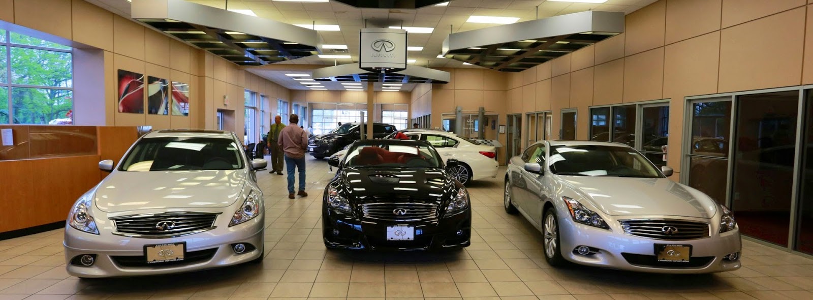 Photo of Infiniti of Lynbrook in Lynbrook City, New York, United States - 2 Picture of Point of interest, Establishment, Car dealer, Store, Car repair