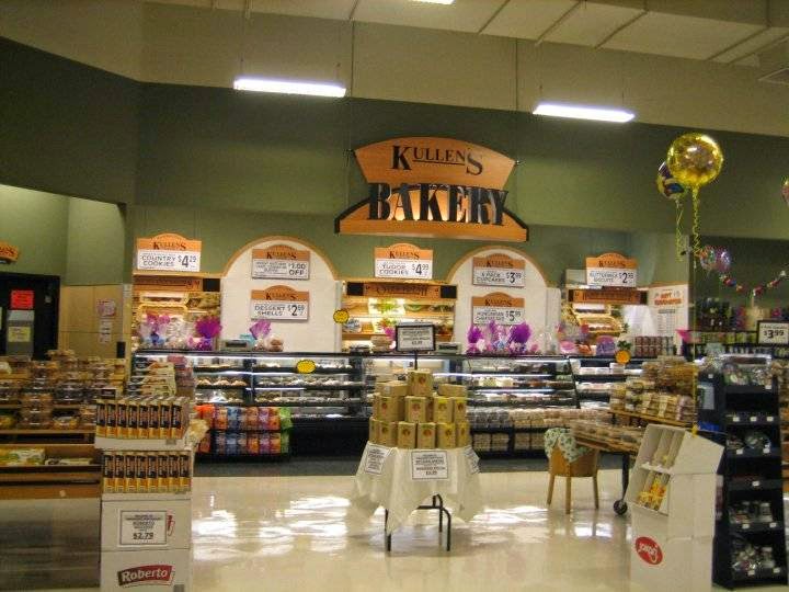 Photo of King Kullen in Manhasset City, New York, United States - 1 Picture of Food, Point of interest, Establishment, Store, Grocery or supermarket, Bakery