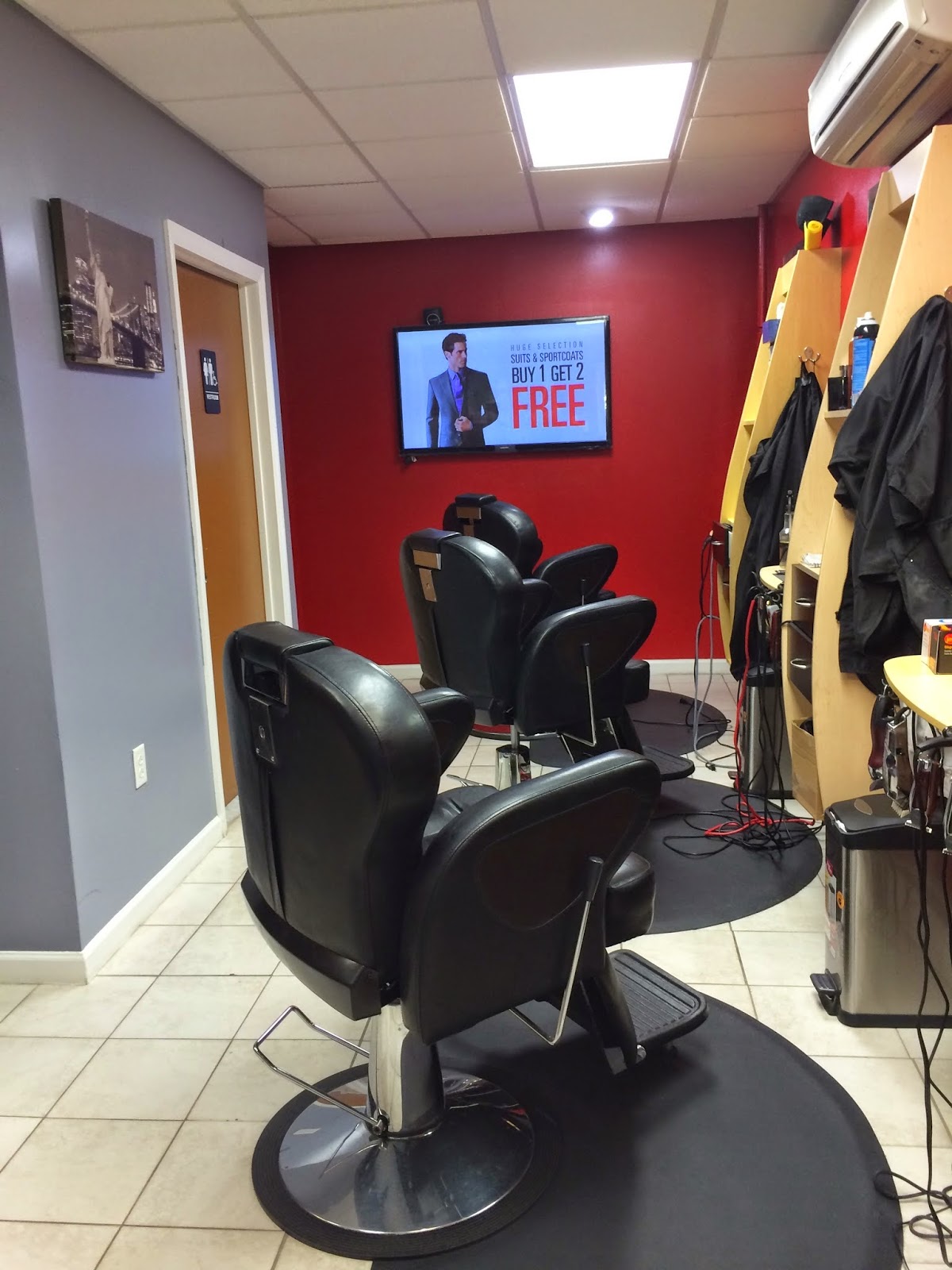 Photo of Modern Styles Barber-Salon in Bergenfield City, New Jersey, United States - 3 Picture of Point of interest, Establishment, Health, Hair care