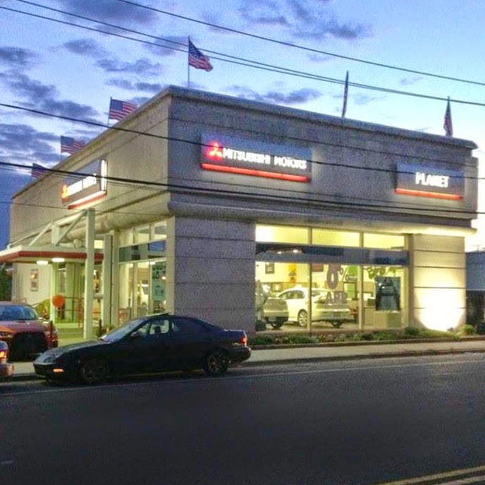 Photo of Planet Mitsubishi in Hempstead City, New York, United States - 9 Picture of Point of interest, Establishment, Car dealer, Store, Car repair