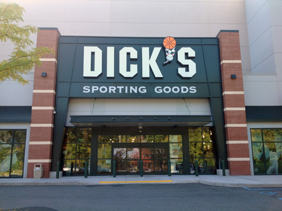 Photo of Dick's Sporting Goods in Yonkers City, New York, United States - 7 Picture of Point of interest, Establishment, Store, Clothing store, Shoe store