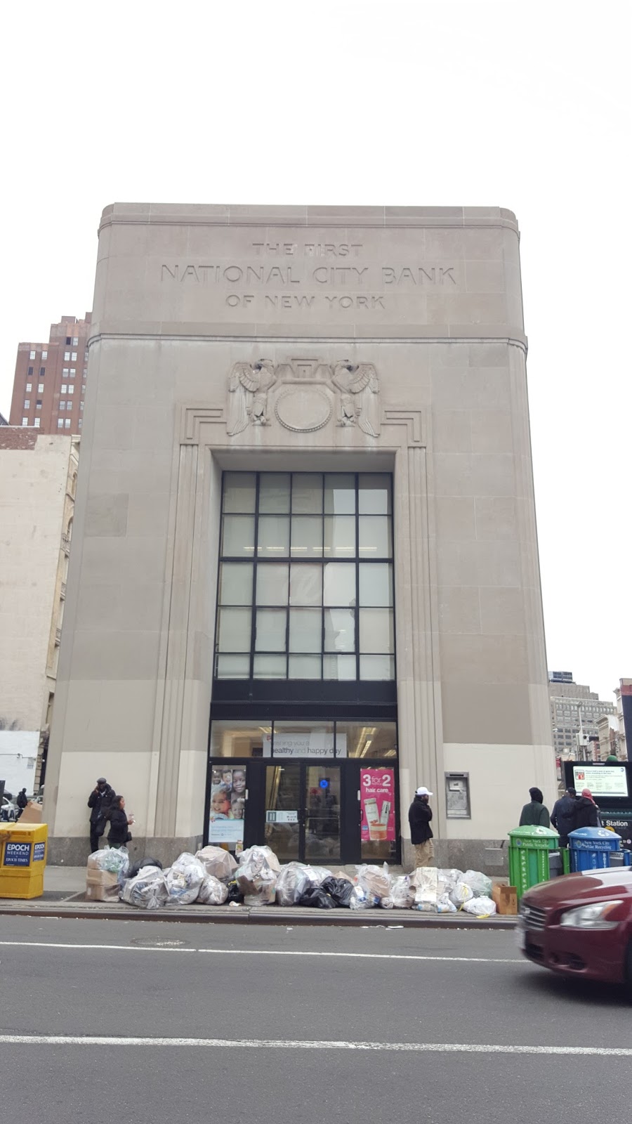 Photo of Duane Reade in New York City, New York, United States - 2 Picture of Food, Point of interest, Establishment, Store, Health, Convenience store, Home goods store, Clothing store, Electronics store