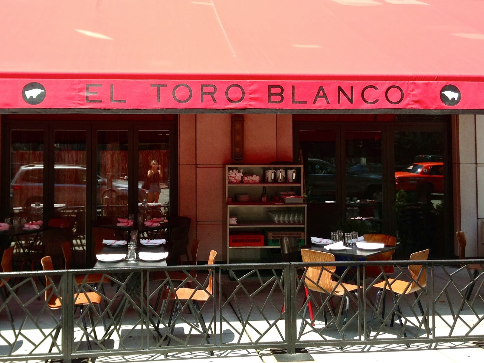 Photo of El Toro Blanco in New York City, New York, United States - 6 Picture of Restaurant, Food, Point of interest, Establishment, Bar