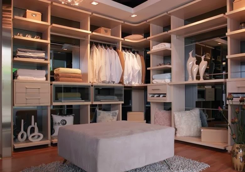 Photo of 212 Closet in New York City, New York, United States - 7 Picture of Point of interest, Establishment, Store, Clothing store, General contractor