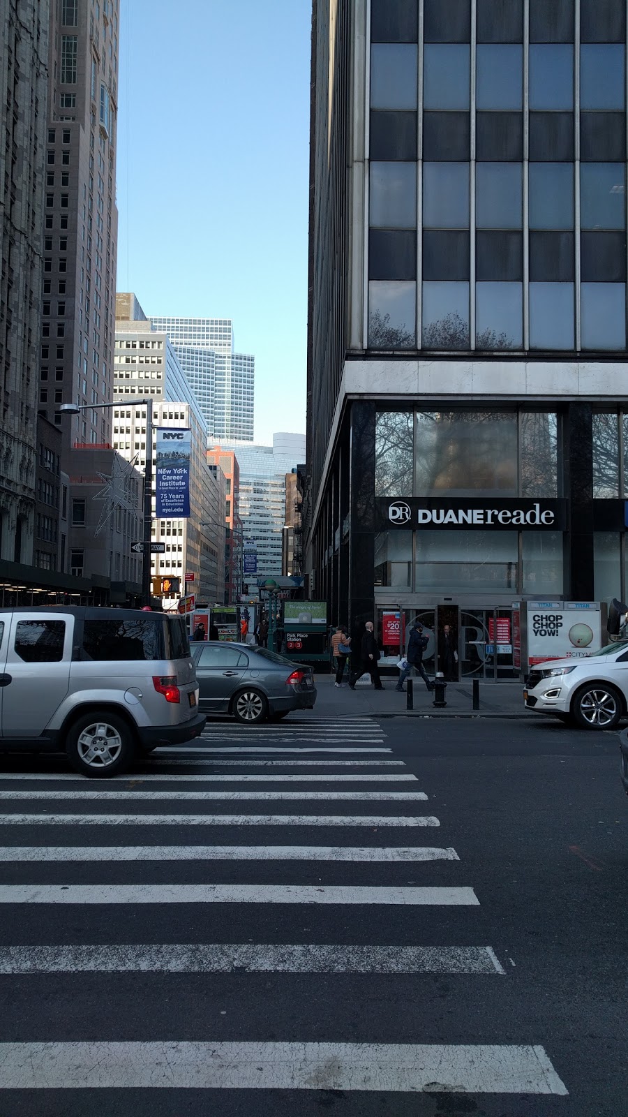 Photo of Duane Reade in New York City, New York, United States - 4 Picture of Food, Point of interest, Establishment, Store, Health, Convenience store, Home goods store, Clothing store, Electronics store