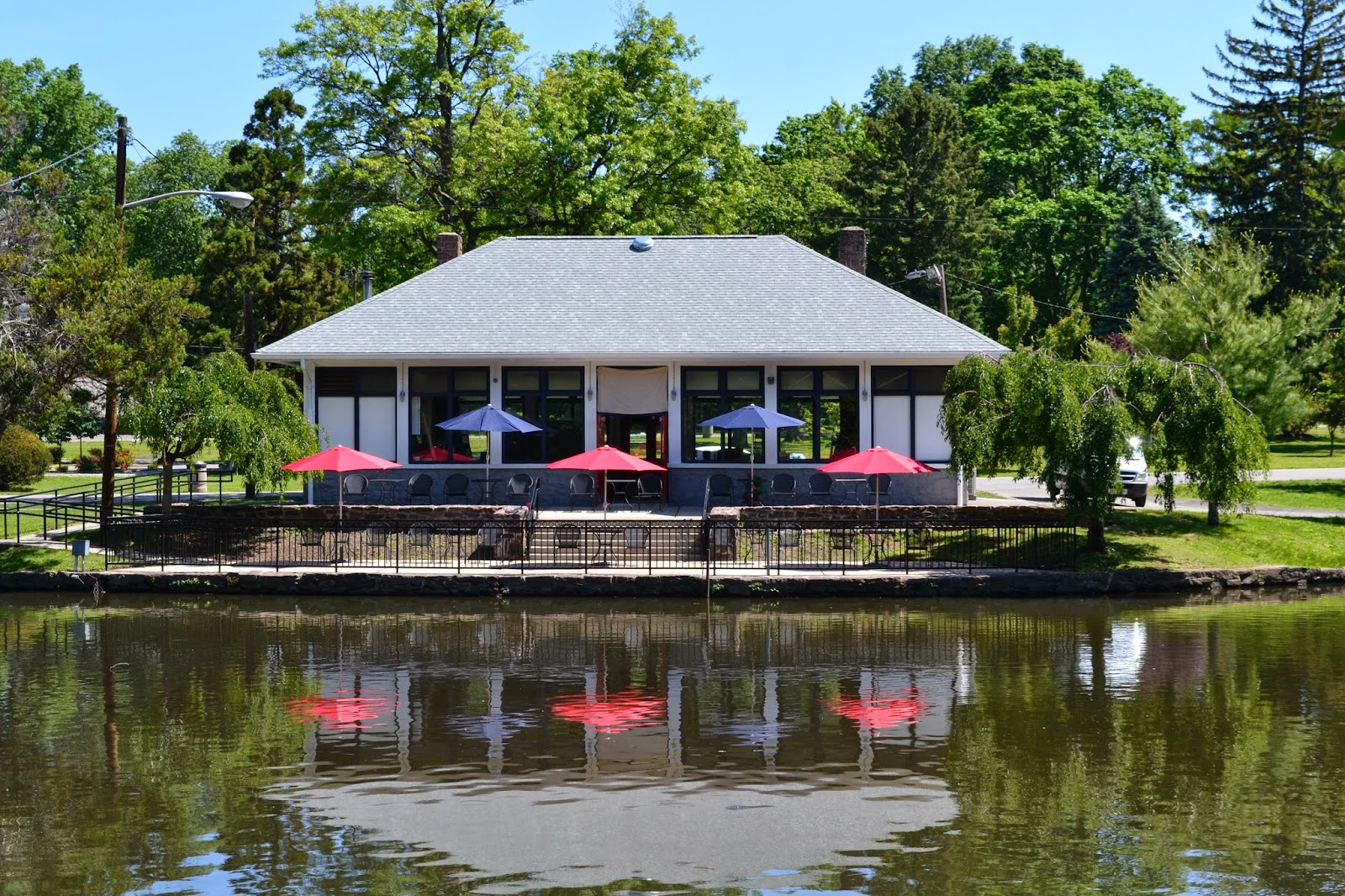 Photo of Boathouse Cafe in Passaic City, New Jersey, United States - 1 Picture of Food, Point of interest, Establishment, Cafe