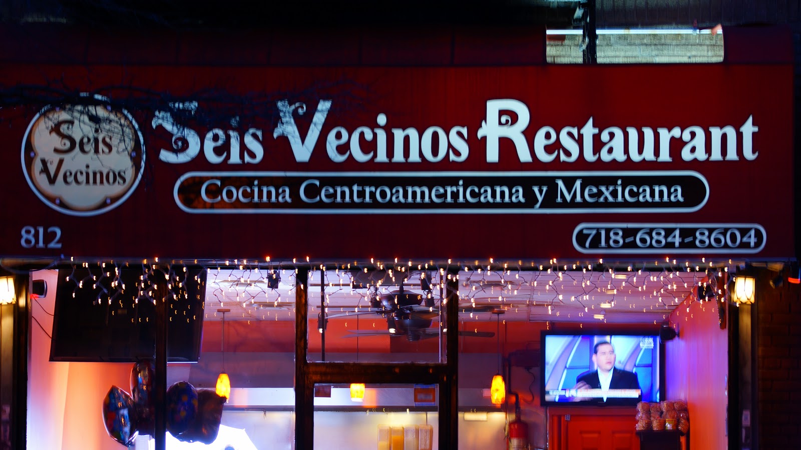Photo of Seis Vecinos in Bronx City, New York, United States - 3 Picture of Restaurant, Food, Point of interest, Establishment, Bar