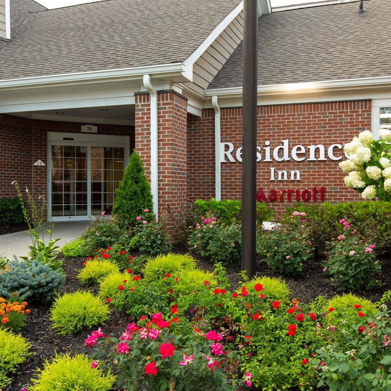 Photo of Residence Inn Wayne in Wayne City, New Jersey, United States - 5 Picture of Point of interest, Establishment, Lodging