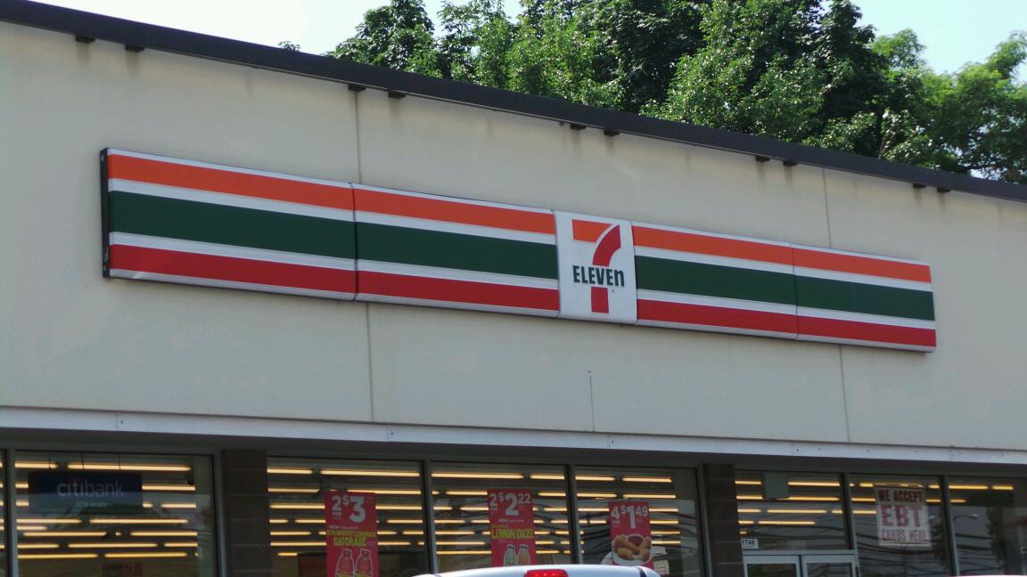 Photo of 7-Eleven in Staten Island City, New York, United States - 2 Picture of Food, Point of interest, Establishment, Store, Convenience store