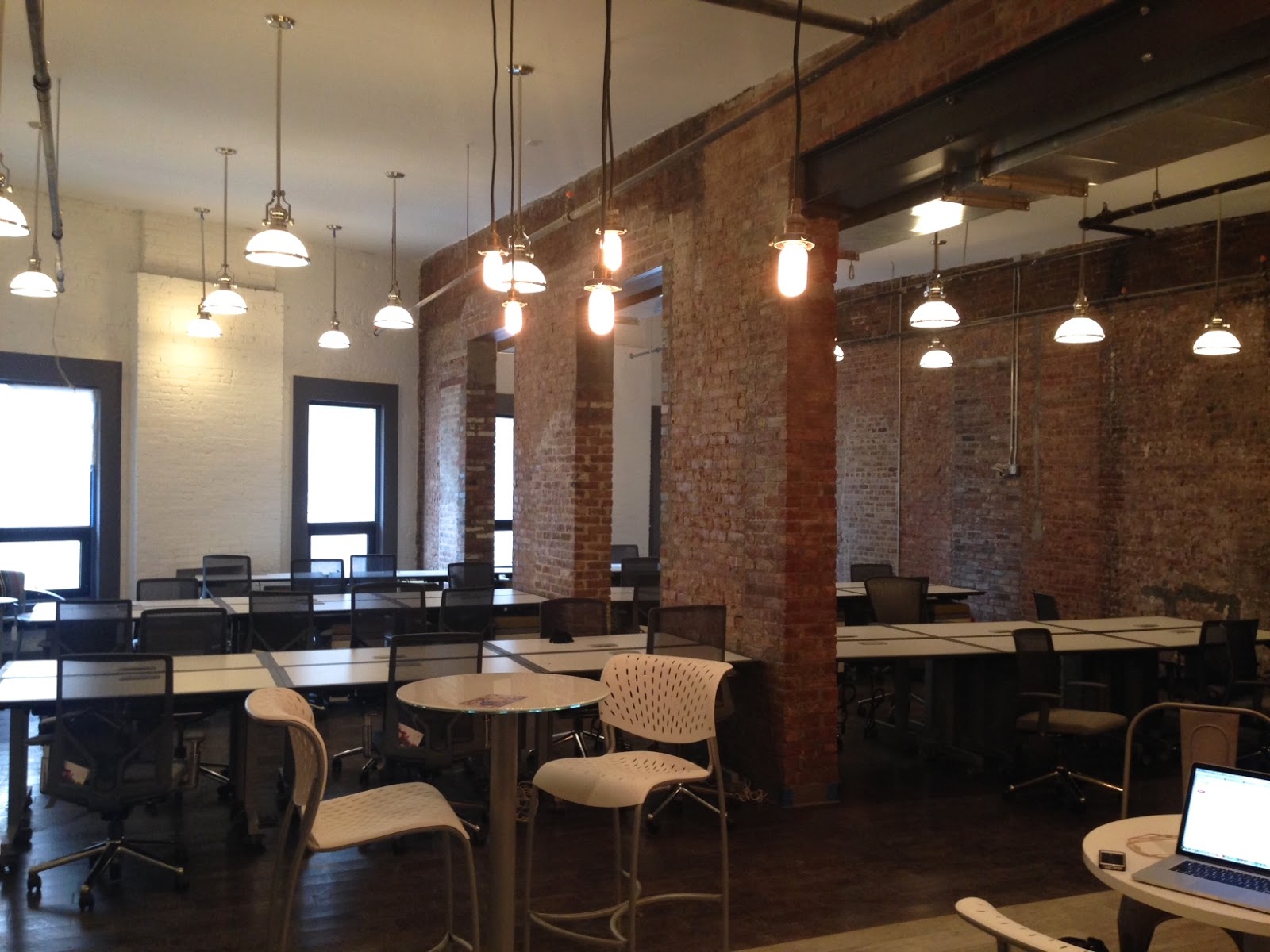 Photo of District CoWork Nomad in New York City, New York, United States - 3 Picture of Point of interest, Establishment, Finance, School, Real estate agency