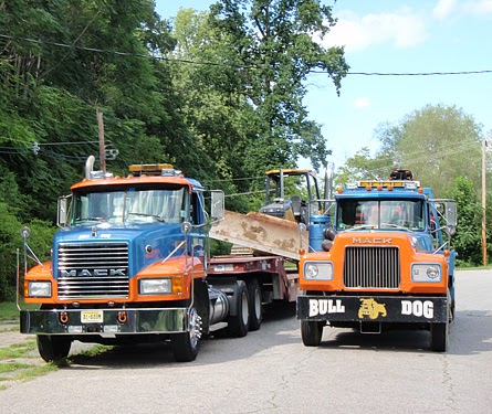 Photo of Bull Dog Wrecker Service in Newark City, New Jersey, United States - 4 Picture of Point of interest, Establishment