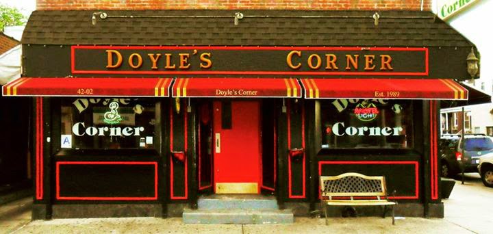 Photo of Doyle's Corner in Astoria City, New York, United States - 2 Picture of Restaurant, Food, Point of interest, Establishment, Bar