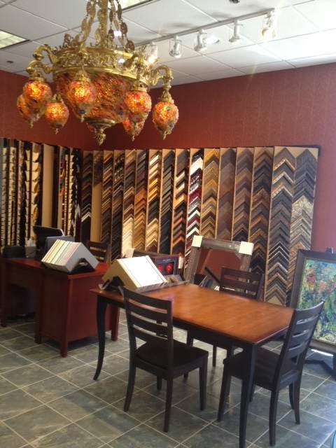 Photo of Right Angle picture framing and custom mirrors in Edgewater City, New Jersey, United States - 3 Picture of Point of interest, Establishment, Store