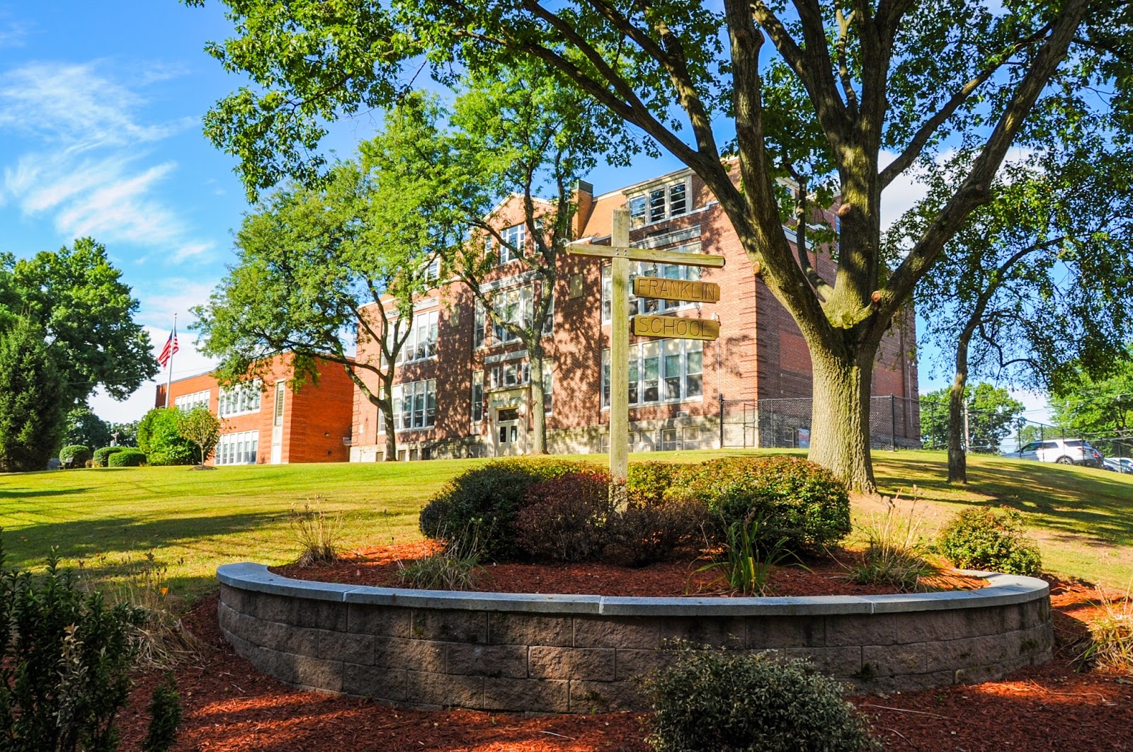 Photo of Franklin Elementary School in Bergenfield City, New Jersey, United States - 1 Picture of Point of interest, Establishment, School