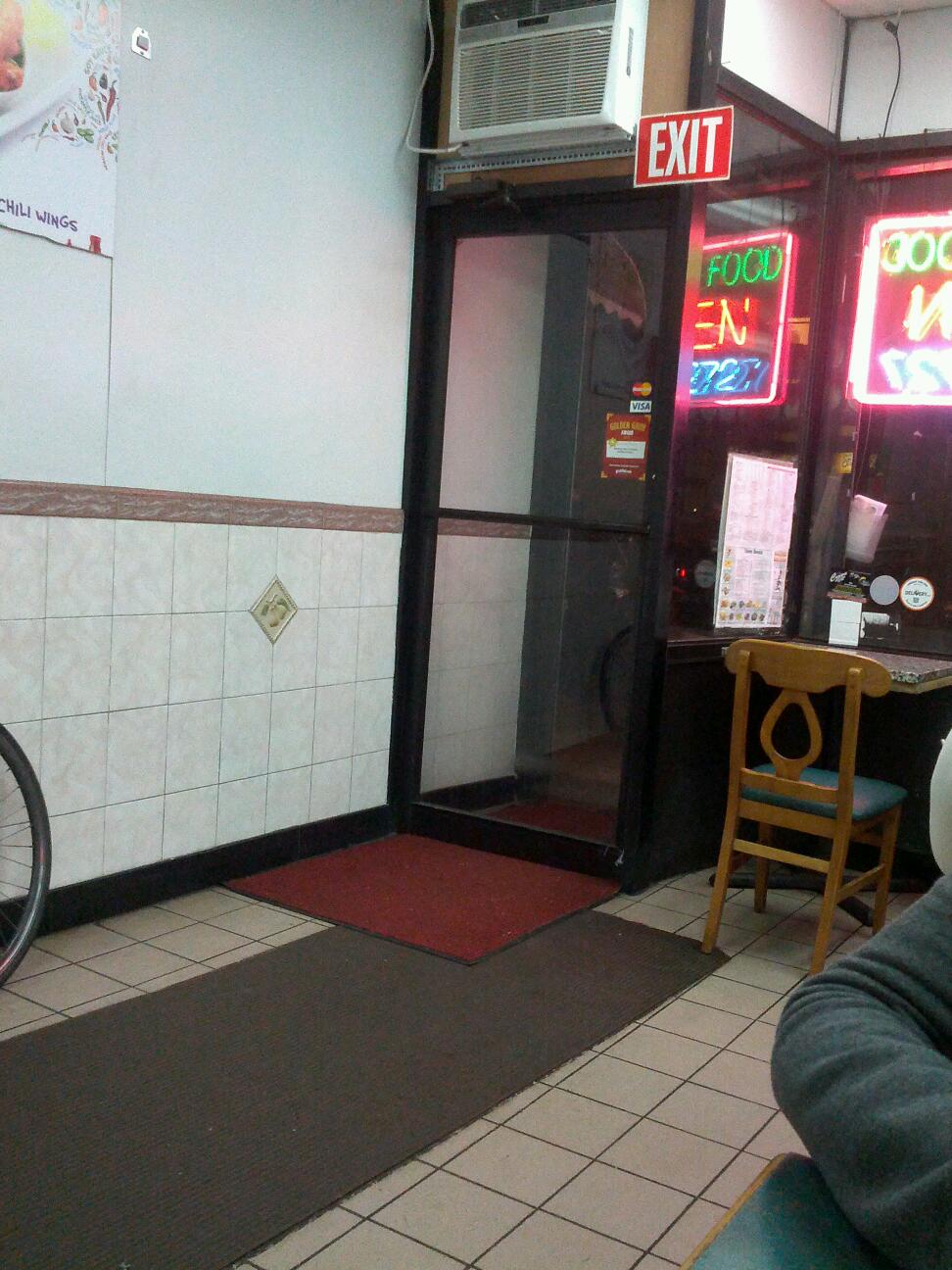Photo of Golden Dragon Restaurant in Queens City, New York, United States - 1 Picture of Restaurant, Food, Point of interest, Establishment