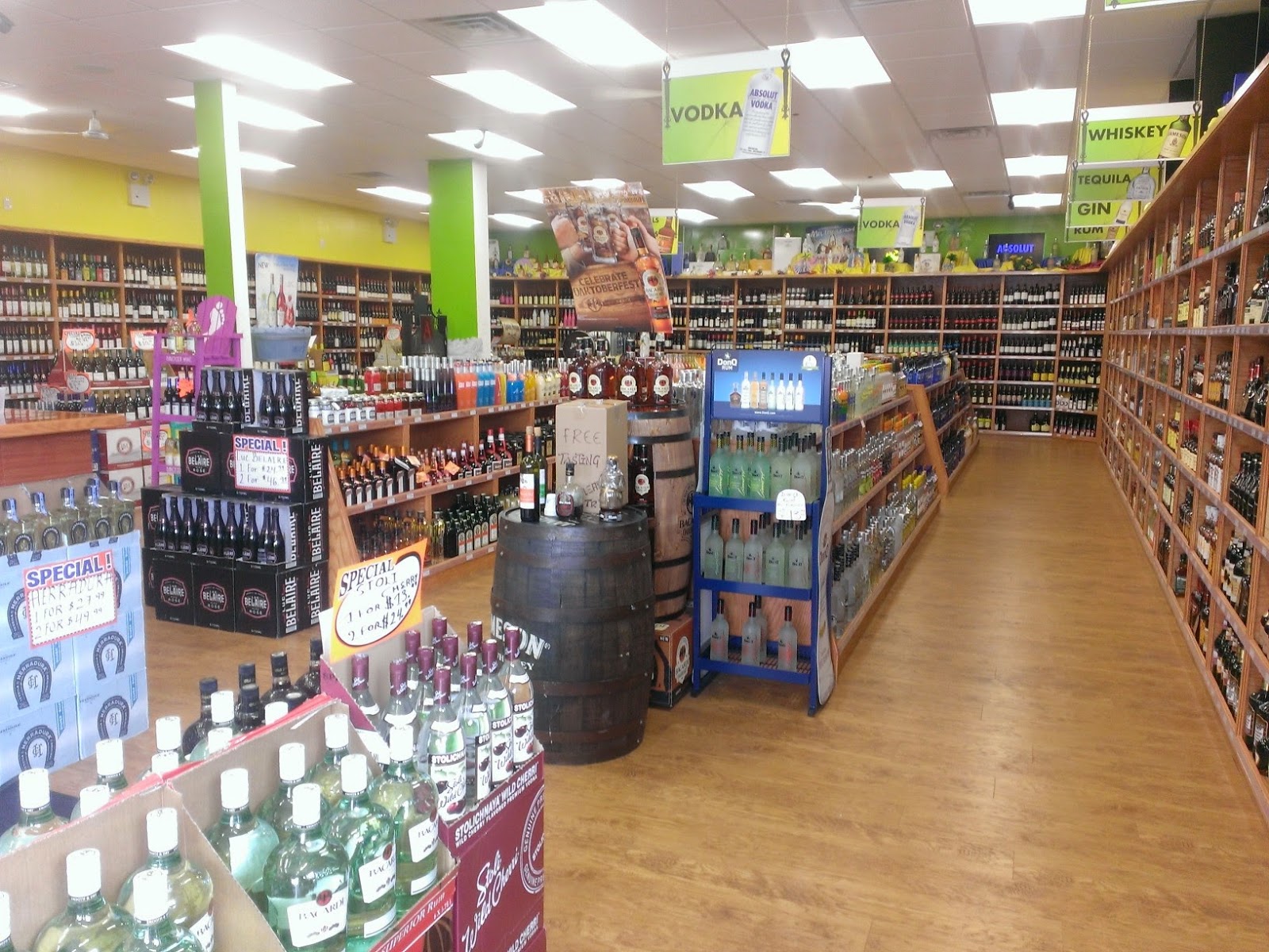 Photo of HOOK DISCOUNT WINE & LIQUOR VALLEY STREAM in Valley Stream City, New York, United States - 5 Picture of Point of interest, Establishment, Store, Liquor store