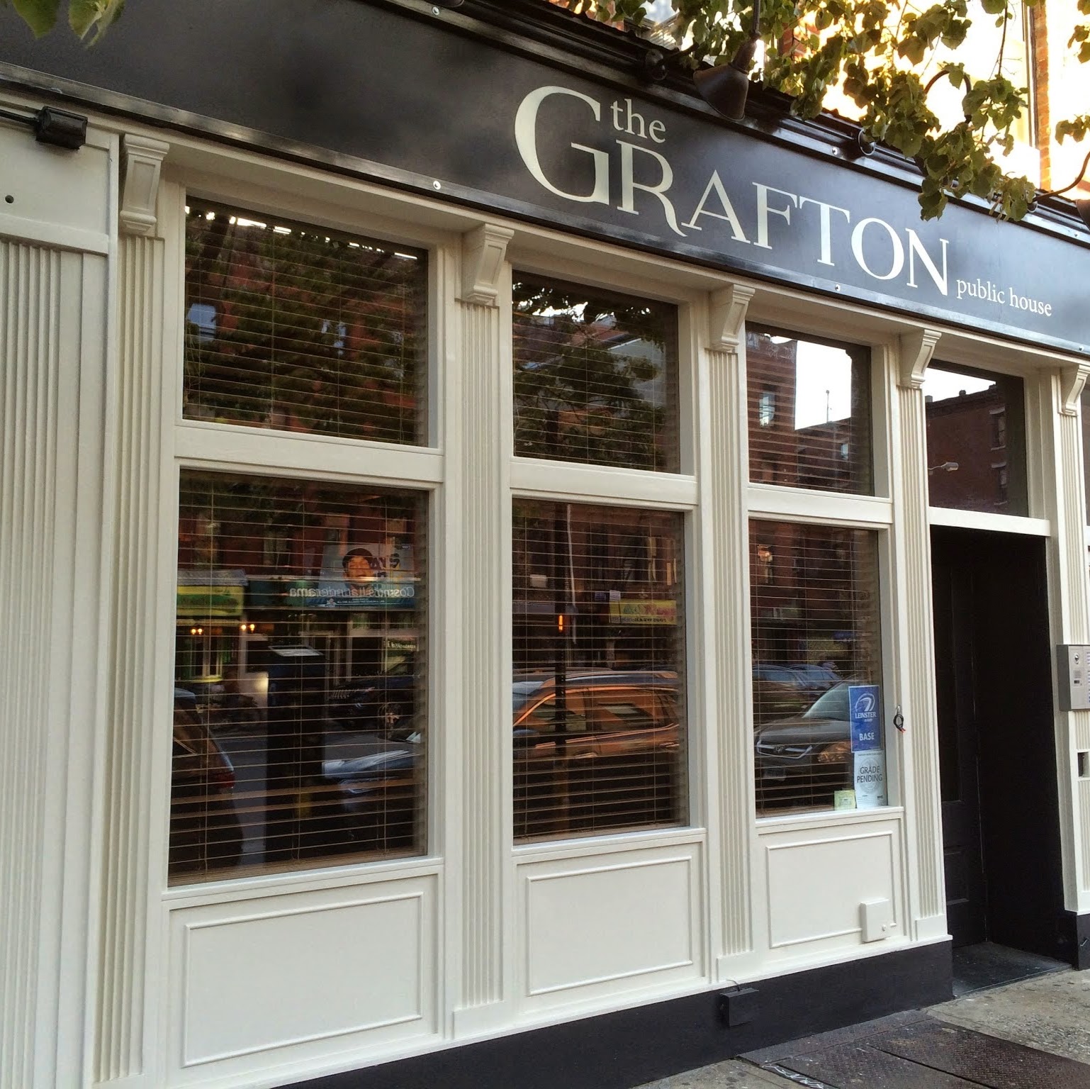 Photo of The Grafton in New York City, New York, United States - 1 Picture of Restaurant, Food, Point of interest, Establishment, Bar