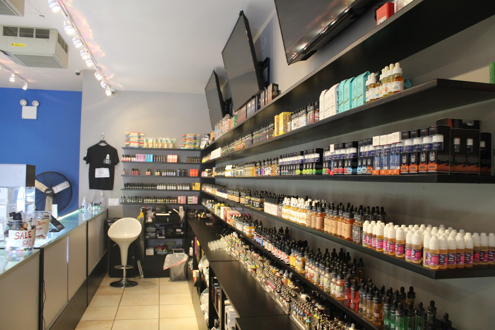Photo of City Vape in Queens City, New York, United States - 5 Picture of Point of interest, Establishment, Store