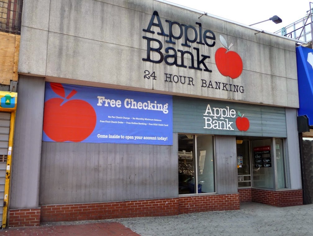 Photo of Apple Bank in Bronx City, New York, United States - 1 Picture of Point of interest, Establishment, Finance, Bank