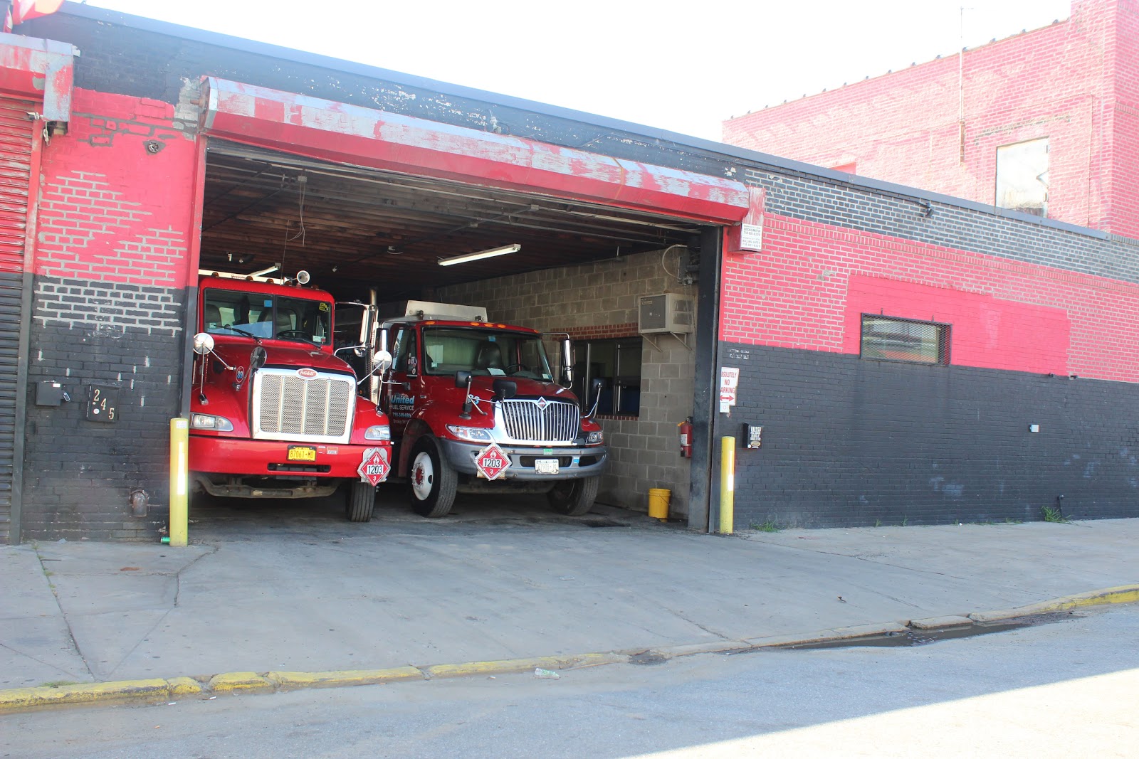 Photo of United Fuel Services in New York in Kings County City, New York, United States - 2 Picture of Point of interest, Establishment, Car repair